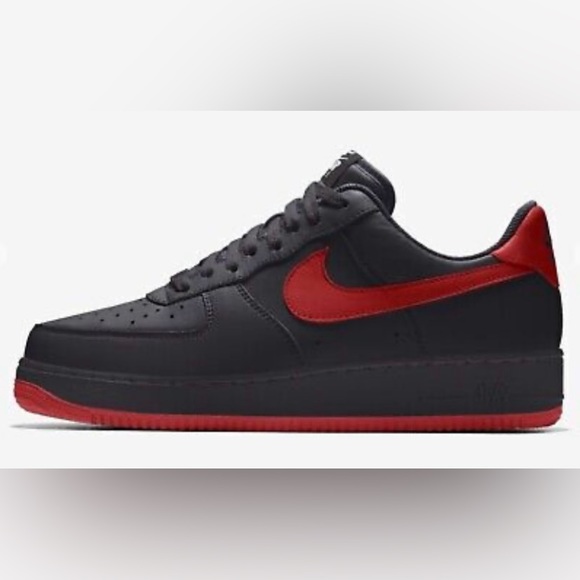 Nike Air Force low top red swoosh size Y